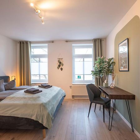 Boho-Suite - Sauna, Netflix, Nespresso, Zentral, Messe Chemnitz Buitenkant foto